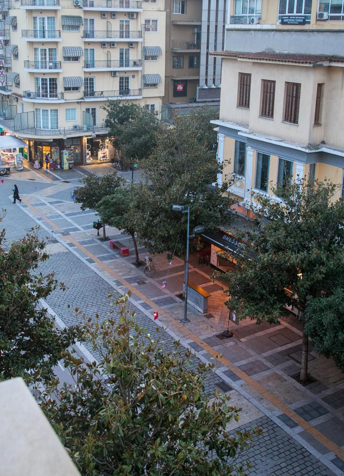 Mikel Angelo Hall Serres Exteriér fotografie